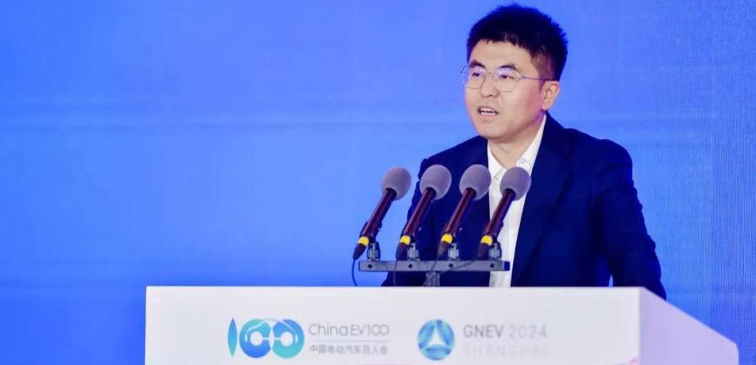 助力国产汽车芯片“从有到优”，不朽情缘官方网站出席全球新能源汽车合作发展（上海）论坛